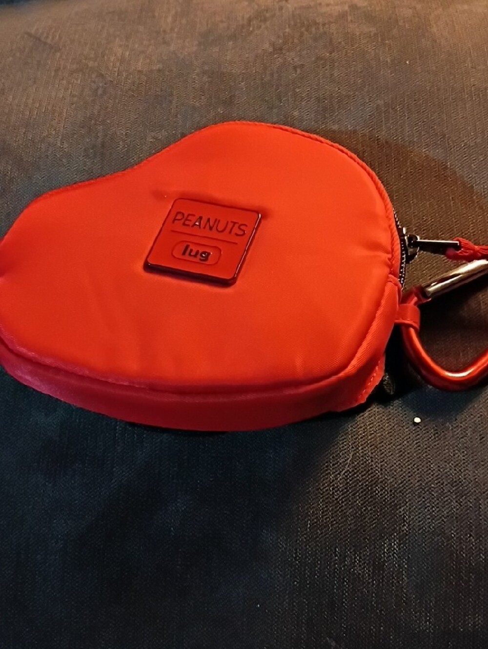 KBF Red Snoopy Coin Purse With Clip - Picture 4 of 4